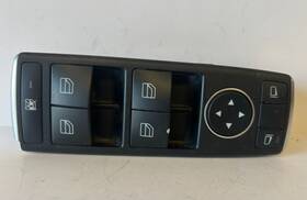 1669054300 Mercedes-benz 2015-2019 Gla250 X156 Front Left Side Door Window Switch Oem
