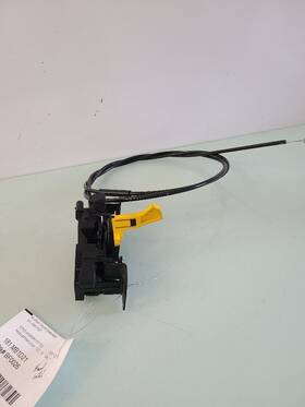 181.mb1d21 Mercedes-benz Hood Latch Fits 2021 Cla250 590730