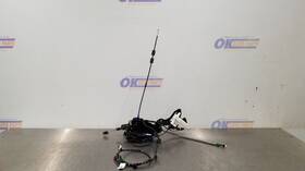 181.mb1w15 Mercedes-benz 15 Sl550 R231 Door Lock Latch Front Right Passenger