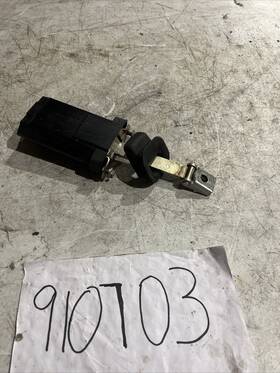2107200116 Mercedes-benz 94-02 W208 W210 W202 R170 Door Stop Check Latch Left Or Right #1