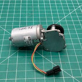 5000016 Mercedes-benz 03-09 W211 E Class Sedan Trunk Release Opener Motor Oem