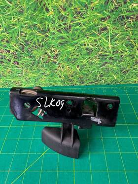 A1718800064 Mercedes-benz 05-11 Slk350 R171 Front Hood Hook Latch Lock Handle Opener Oem