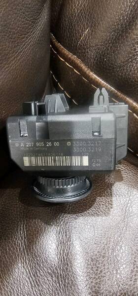 A2079052600 Mercedes-benz Central Ignition Lock 2079052600