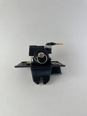 A2087500191 Mercedes-benz 1996 - 2003 W210 E320 Rear Trunk Lid Lock Latch Cylinder With Key