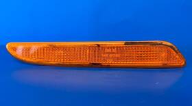 A2118201021 Mercedes-benz 94-09 E-class W211 Front Bumper Side Marker Light Lamp Oem