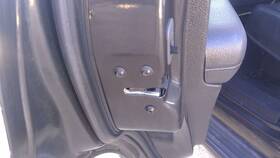 7l2z78264a01ba Mercury 2006-2010 Mountaineer Driver Left Rear Door Latch With Rods/cables Back
