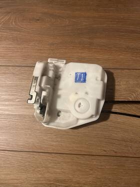 5715a576 Mitsubishi 11-21 Outlander Sport Front Right Door Latch Lock Actuator Oem