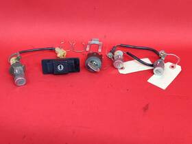 Mb927494 Mitsubishi 1995-1999 Eclipse Conv. Ignition Door Glovebox Lock Cylinder Key Set