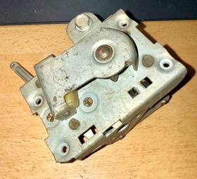 2166690 Mopar Inch Nos 1961-64 Door Lock Latch Regulator Chrysler Dodge Desoto Plymouth 60s