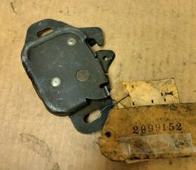 2999152 Mopar Nos Hood Latch 1970-71 Plymouth Fury