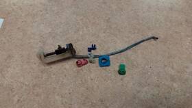 181.da1c90 Nissan Passenger Right Door Latch Rod And Clips Fits 90 Sentra 322623
