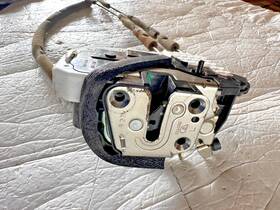 82501ez01a Nissan 2016-2021 Titan Sv Xd 2023 Crew Cab Rear Driver Left Door Lock Actuator