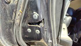 82501ja000 Nissan 2007-2012 Altima Driver Left Rear Door Latch With Rods/cables Back 4