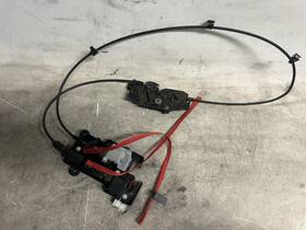 1057991-00-f Oem 1057991-00-e 2016-2020 Tesla Model X Hood Lock Release Actuator Latch