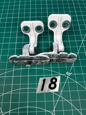 19730079394 Oem 2009-15 Jaguar Xf Rear Right Door Upper And Lower Hinges