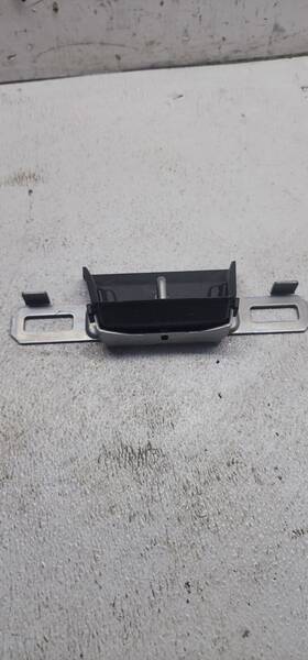 31484517 Oem Volvo Xc40 Tailgate Liftgate Back Door Lock Latch Striker 2019 - 2024