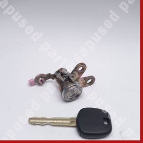 69052-34040 Oem Front Left Driver Door Lock Cylinder With Key Toyota Sequoia 2001-2007