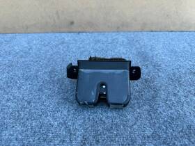 81230-j5000 Oem Kia Stinger 2018-2023 Trunk Latch Lock Actuator Assembly