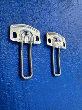 A6397400132 Oem 16-2023 Mercedes Metris W447 Rear Back Door Upper Lock Latch Striker