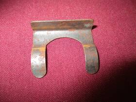 370557 Packard 1941-50 Trunk Lock Retainer Nos