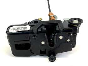 L25876461 Pontiac 2005-2010 G6 Sedan Rear Left Side Door Lock Latch Actuator Oem