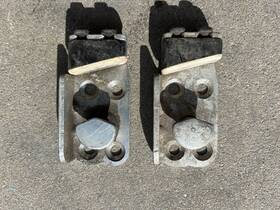 111837035e Porsche One Nice Used Original 914 914-6 Drivers Door Latch Striker