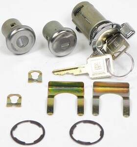 Tk106 Py Classic Locks Gm Ignition And Door Lock Set With Late Style Key