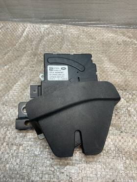 Cpla442a67bc Rover Lower Tail Gate Latch Actuator Range L405