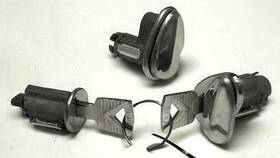 Py1558b Rrp Ignition And Teardrop Door Lock Set For 1960-63 Ford Falcon With Keys