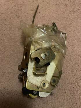 9293887 Saab All Classic 900 Hatchback Sedan Convertible Right Front Door Latch
