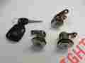 Sub7-111 Subaru 2001 Forester Front Door Locks Tailgate W Key