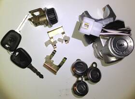 77402-80810 Suzuki Usa Shipper Samurai Full Lock Sets 5 Locks Same Key