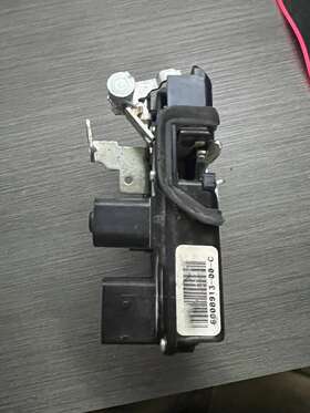 6008913-00-c Tesla 2012-2020 Fits Model S Left Front Door Lock Latch Actuator Lh