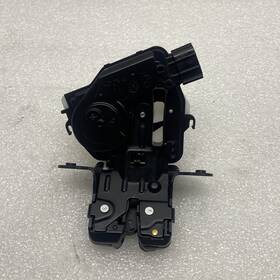 643.to1i17 Toyota 2016 Prius Trunk Lock Actuator Oem