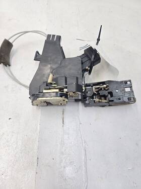 643.to1s04 Toyota 2001-2007 Sequoia Oem Rear Right Passenger Side Door Lock Actuator Tested