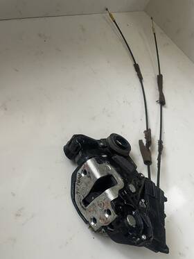 69040-47060 Toyota 05 - 16 Front Left Driver Door Power Latch Lock Actuator / Oem