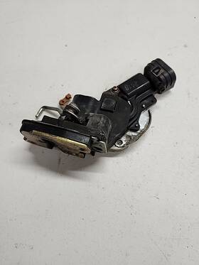 69050-35100 Toyota 98-02 4runner Right Passenger Rear Door Latch Actuator Oem Power P373b12