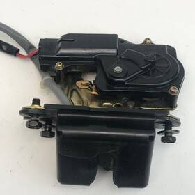 6911008050 Toyota 04 - 10 Sienna Manual Liftgate Latch Assembly Lock Actuator Release Unit