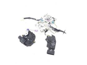 69604-08031 Toyota Rear Left Power Sliding Door Lock Latch Sub Assy Oem For 04-10 Sienna Van
