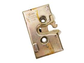 443837015 Vag Audi Front Left Door Latch Nos Genuine Vag/audi