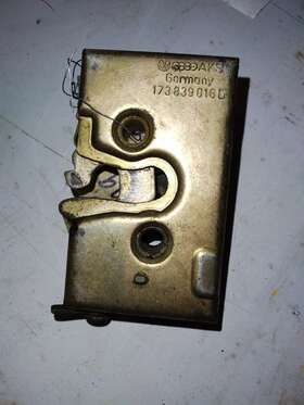 Volkswagen 173 839 016 Rh Rear Door Latch Lock 75-84 Vw Rabbit Jetta Mk1 Genuine D