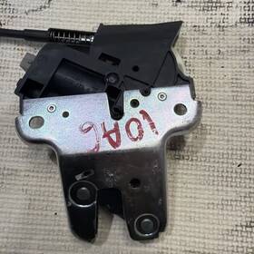 643.vw1n06 Volkswagen 2006 Passat Rear Trunk Lock Actuator Assembly Oem 4f5827505 #13