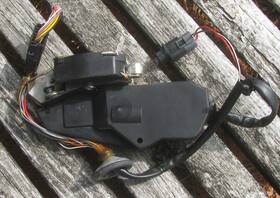 1080de Volvo 93-97 850 Door Lock Actuator Front Driver Left Lhf 6085