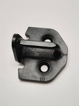 30699650 Volvo 2005-2011 V50 Wagon Door Striker Plate For Latch Oem