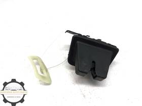 31484595 Volvo 2017-2021 S90 Rear Trunk Tailgate Lock Latch Actuator Oem