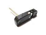 Land Rover Range Classic 87-95 Lock Extension Upper Tailgate Lh MXC8421. Fixed Price $100.00.