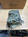 Nos 1973 1974 1975 1976 Ford Torino Rear Door Latch Rh D3OZ-5326412-A. Fixed Price $34.99.