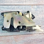 Gm 16629716 Door Latch For Century Aztek Lumina Rh Passenger Rear Genuine Oe Nos. Fixed Price $60.32.