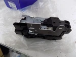 Genuine Volvo & XC40 Left Hand Nearside Rear Door Lock 32131412. Fixed Price $94.18.