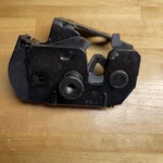 2006 Volvo XC90 Rear Left Lower Hatch Lcok Latch Used 30649106. Fixed Price $13.77.